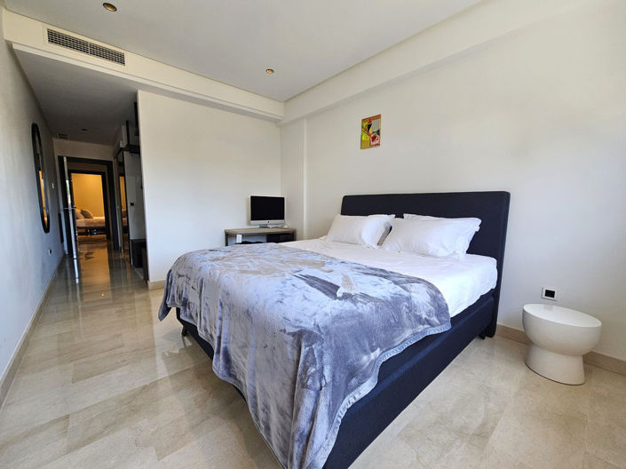 Image No.11-3 Bed Property for sale