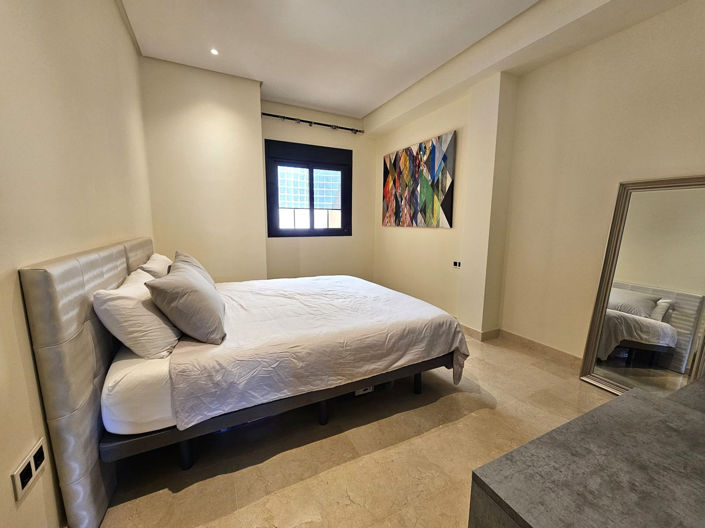 Image No.16-3 Bed Property for sale