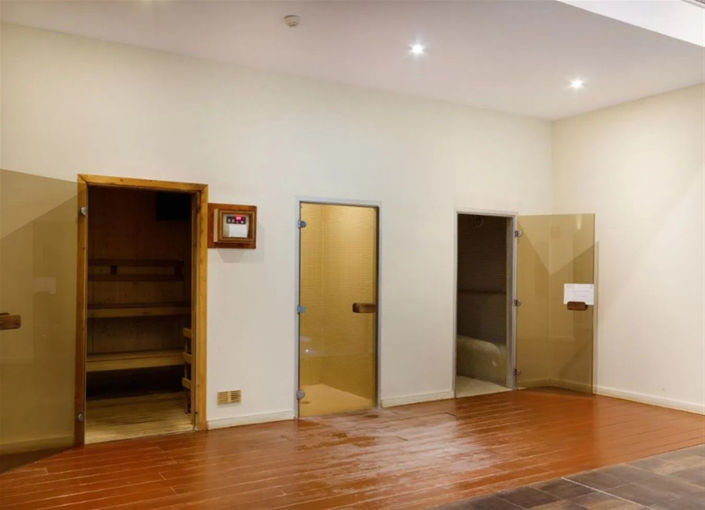 Image No.17-2 Bed Property for sale