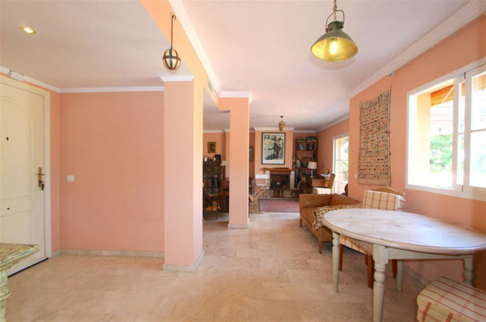 Image No.11-2 Bed Property for sale