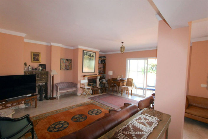 Image No.6-2 Bed Property for sale