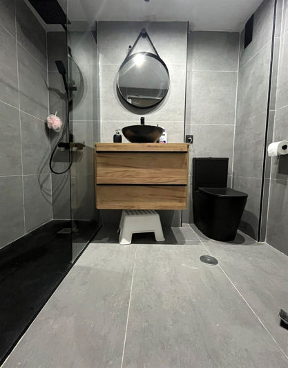 Image No.11-2 Bed Property for sale