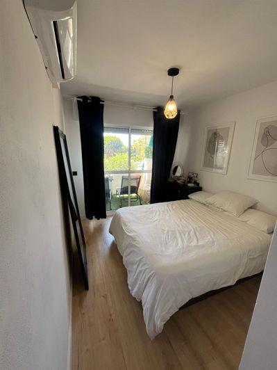 Image No.9-2 Bed Property for sale