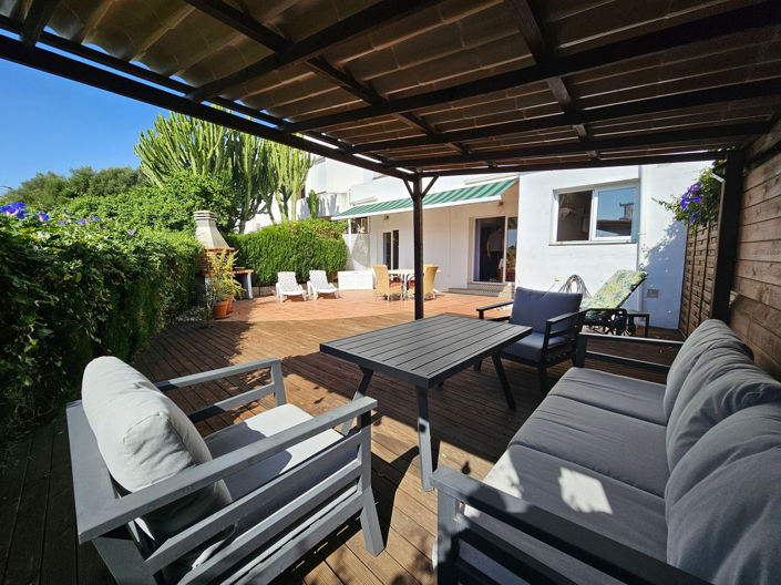 Image No.2-3 Bed Property for sale