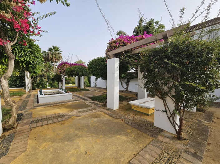 Image No.23-Propriété de 1 chambre à vendre à Benamara