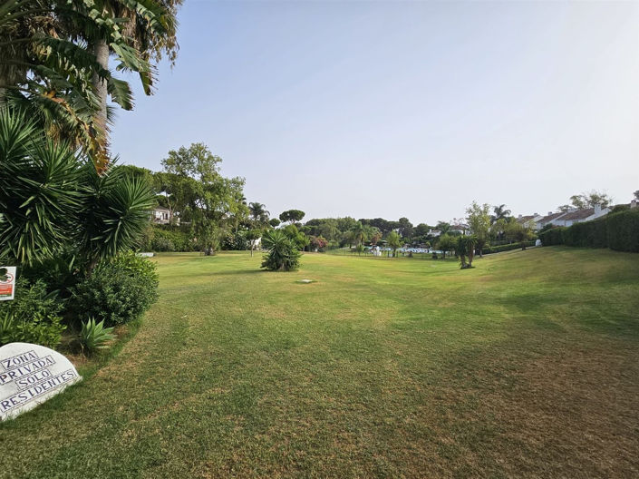 Image No.32-Propriété de 1 chambre à vendre à Benamara