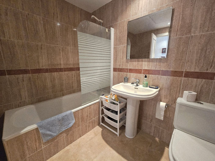 Image No.14-Propriété de 3 chambres à vendre à Casares