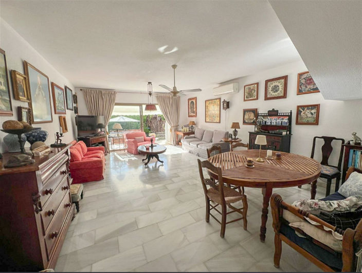 Image No.1-3 Bed Property for sale