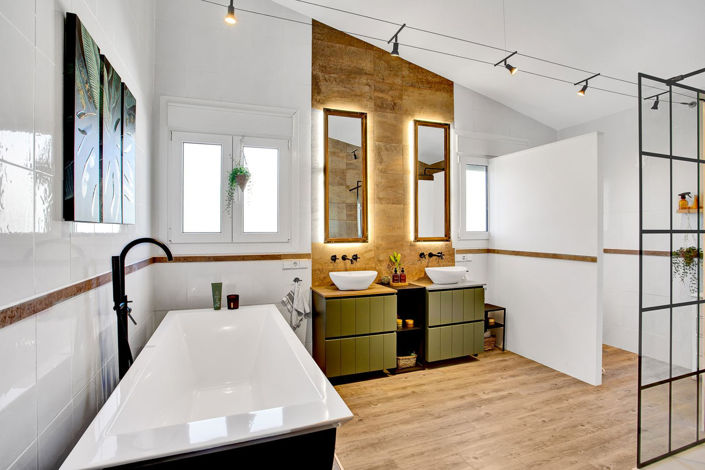 Image No.13-Propriété de 6 chambres à vendre à Marbesa