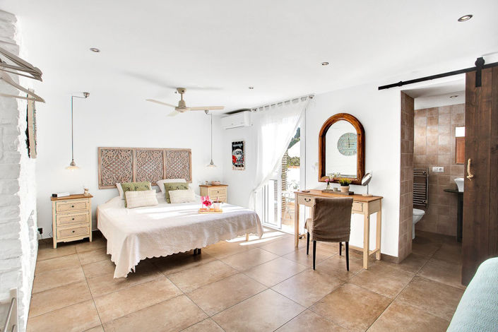 Image No.17-Propriété de 6 chambres à vendre à Marbesa