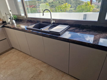 12-53013098fcab6c38b1379cd33298e050