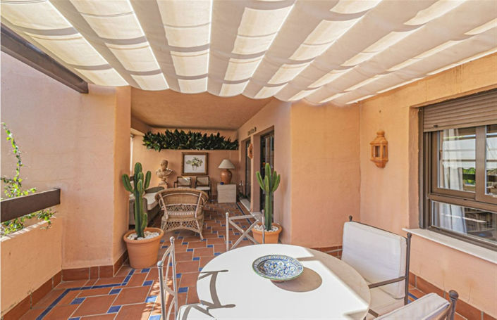 Image No.10-4 Bed Property for sale