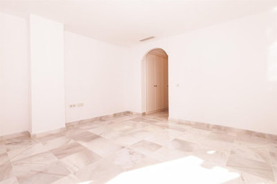 14-d70dc3102c00d7be0e872dfe1c1f86d7