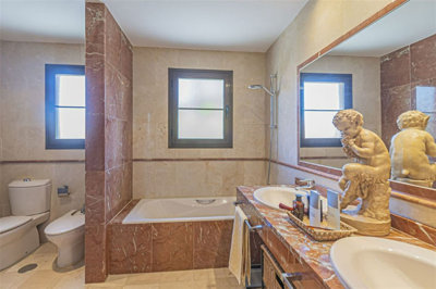 15-11d12f2f454f2f5e9b981fdd8b901d51