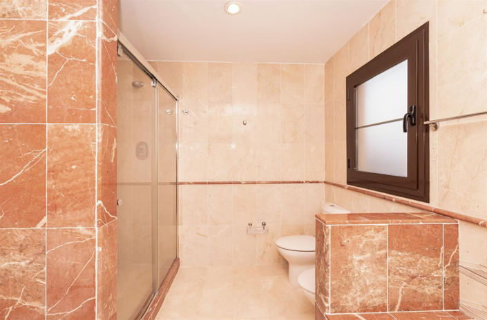 Image No.26-Propriété de 4 chambres à vendre à Estepona