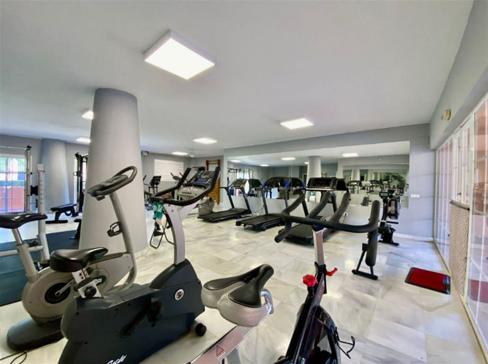 Image No.29-4 Bed Property for sale