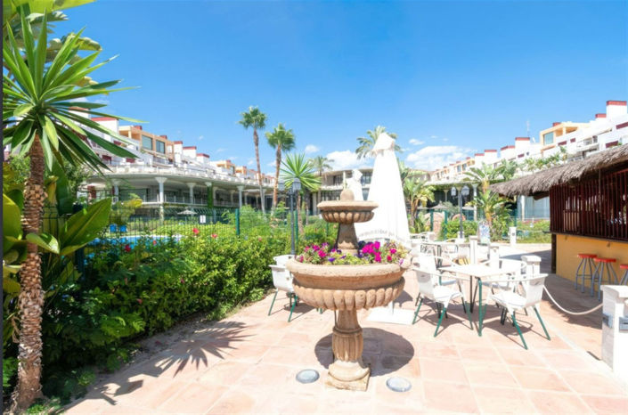 Image No.25-2 Bed Property for sale