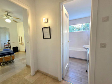 11-20939a0134ad724a8cb2a801094d15a4