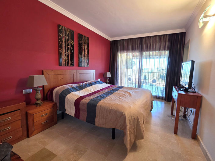 Image No.13-2 Bed Property for sale