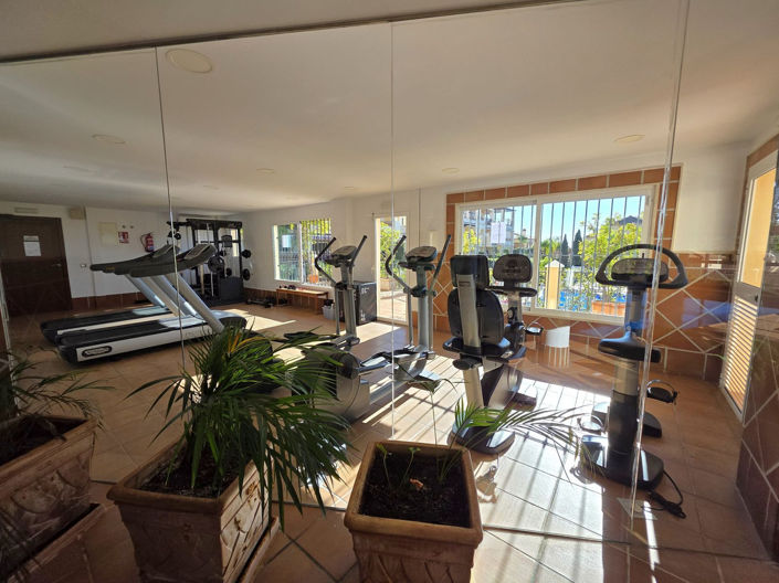 Image No.24-2 Bed Property for sale