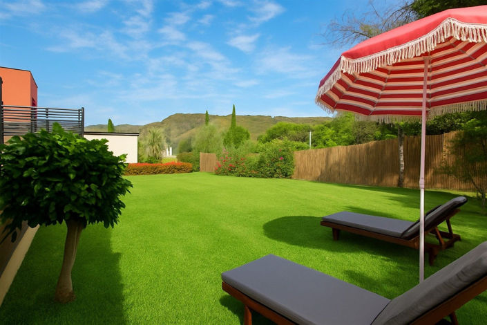 Image No.25-3 Bed Property for sale