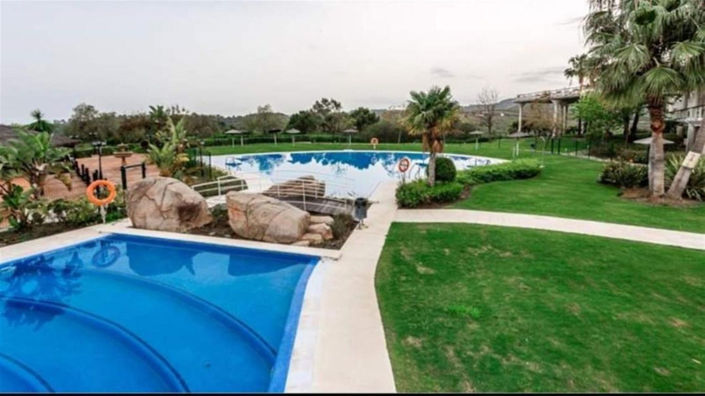 Image No.30-3 Bed Property for sale