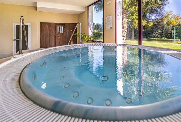 Image No.33-3 Bed Property for sale