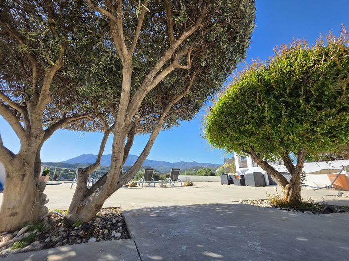 Image No.3-Propriété de 4 chambres à vendre à Estepona