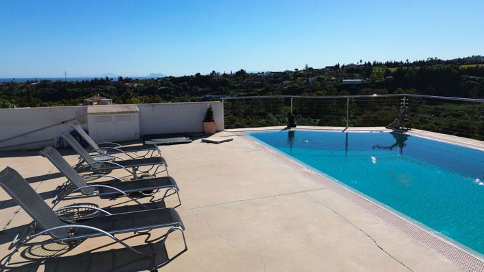 Image No.38-4 Bed Property for sale