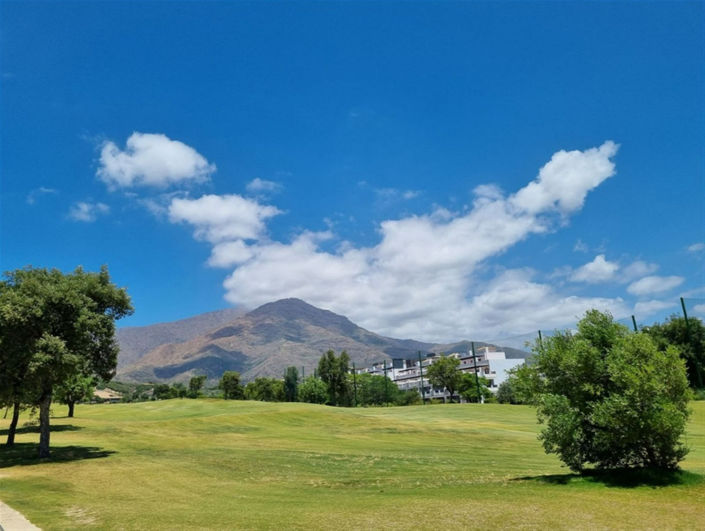 Image No.32-2 Bed Property for sale