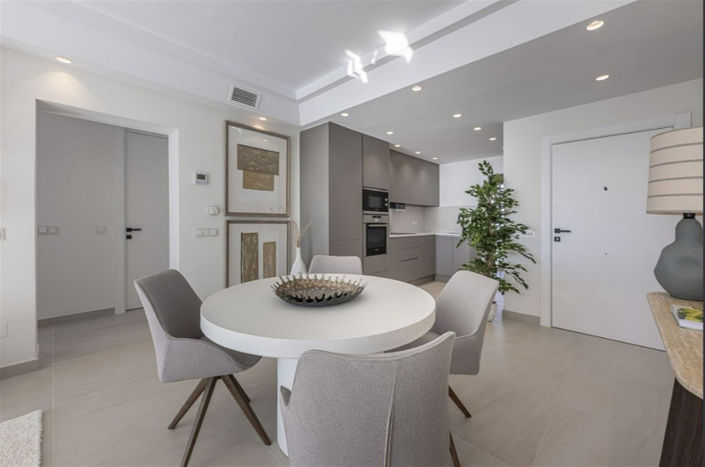 Image No.3-3 Bed Property for sale