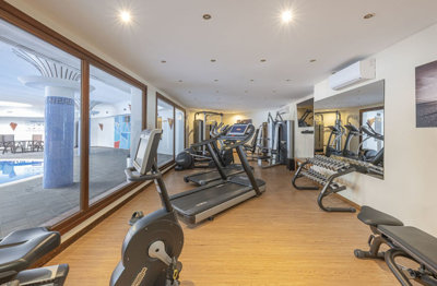 15-11d12f2f454f2f5e9b981fdd8b901d51