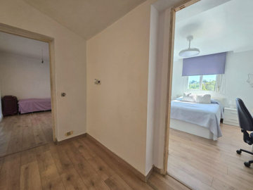 13-5fd73dea700db77384c091ca9818b1a9