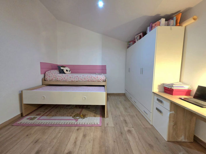 Image No.21-3 Bed Property for sale