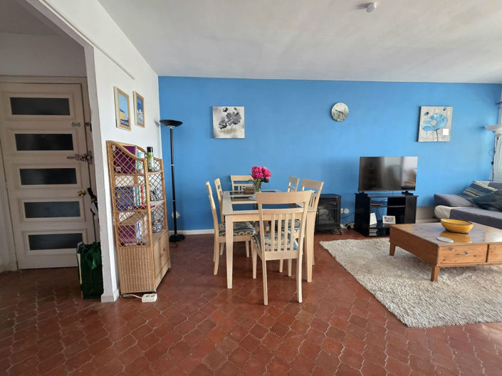 Image No.14-3 Bed Property for sale