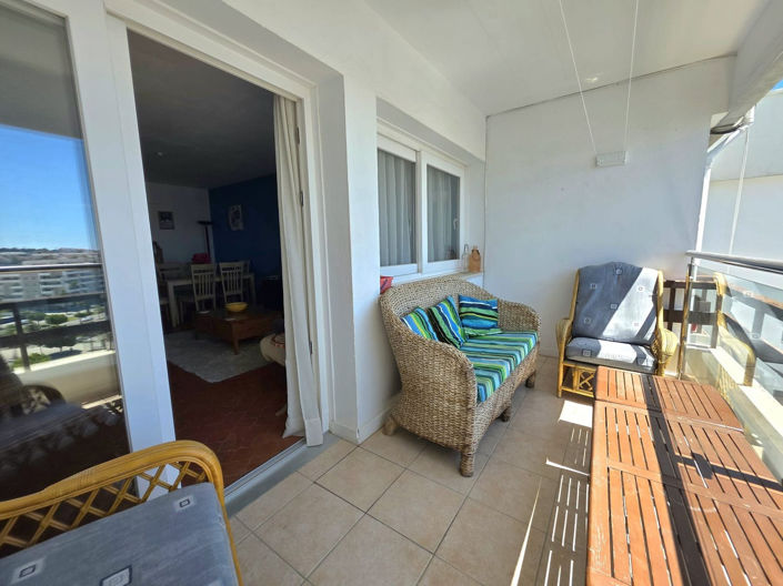 Image No.17-3 Bed Property for sale