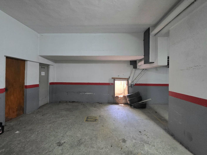 Image No.19-3 Bed Property for sale
