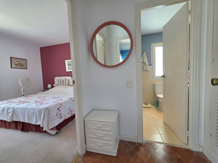 Image No.6-3 Bed Property for sale