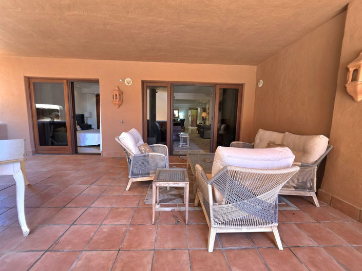 Image No.6-3 Bed Property for sale