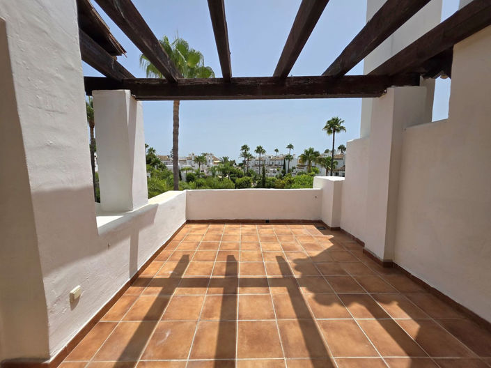 Image No.26-3 Bed Property for sale