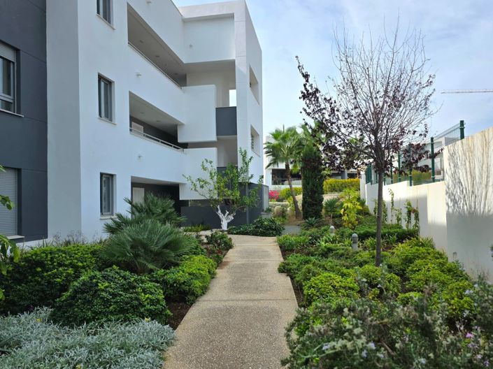 Image No.26-2 Bed Property for sale