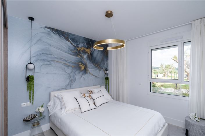 Image No.21-2 Bed Apartment for sale