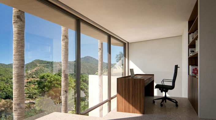 Image No.18-3 Bed House for sale