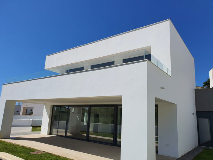 Image No.10-4 Bed House for sale
