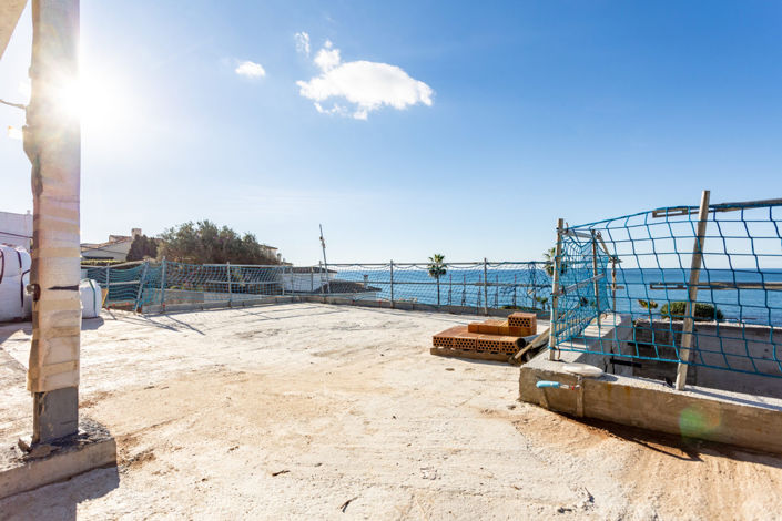 Image No.14-3 Bed House for sale