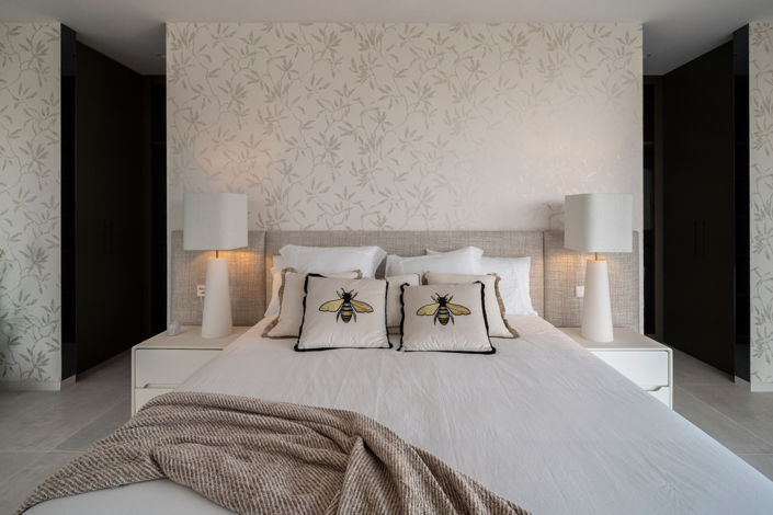 Image No.26-6 Bed House for sale