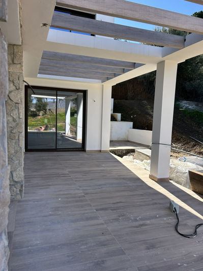 Image No.22-5 Bed House for sale