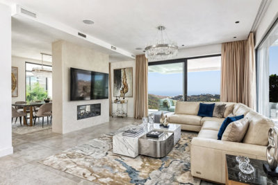 2-5bd7b9d04b45e33852eaf0ec6670150d