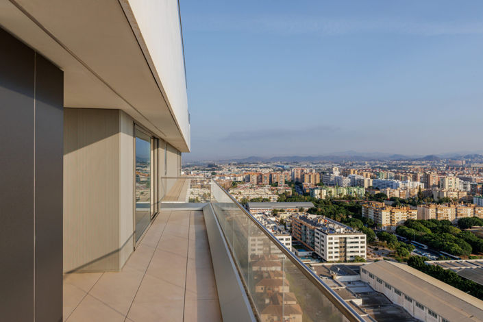 Image No.56-4 Bed Apartment for sale