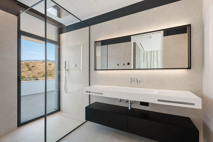 Image No.56-4 Bed House for sale